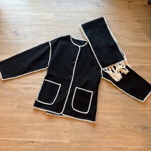 Amazon Black & White Toteme Style Jacket With Scarf Small